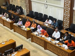 Rapat di DPR, PRT Desak RUU PPRT Disahkan: Kami Dilecehkan-Dieksploitasi