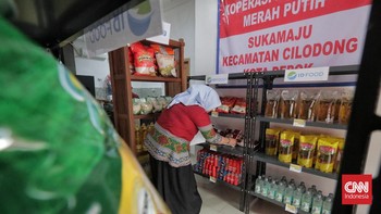 FOTO: Persiapan Koperasi Desa Merah Putih Jelang Diluncurkan Prabowo