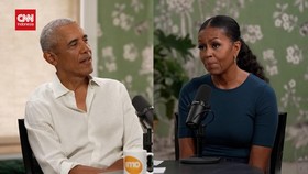 VIDEO: Momen Barack dan Michelle Obama Jawab Isu Perceraian