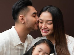 Cerita Suami Siti Badriah Sempat Divonis Mandul dan Kini Punya 2 Putri