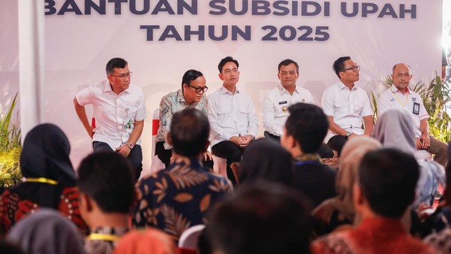 Gubernur Jawa Tengah (Jateng) Ahmad Luthfi mengingatkan para penerima BSU pekerja tahun 2025 tak menggunakan bantuan tersebut untuk judi online.