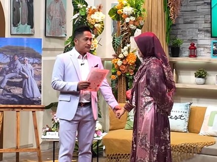 Cerita Istri Irfan Hakim Rayakan 18 Th Pernikahan, Dapat Kado Sepasang Unta dari Fans