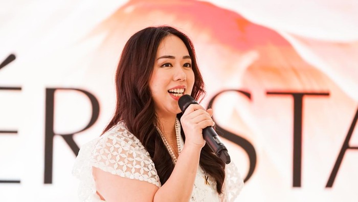 Rahasia Rambut Berkilau Maksimal ala Perempuan Modern