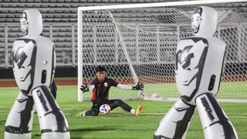 Update Eksklusif Olahraga CNN : Nadeo Meragukan, Cahya Supriadi Starter di Singapura vs Indonesia?