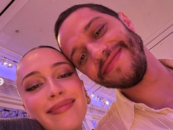 Bahagianya Pete Davidson Sambut Kelahiran Anak Pertama