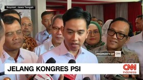 VIDEO: Gibran Dampingi Prabowo Hadiri Kongres PSI di Solo