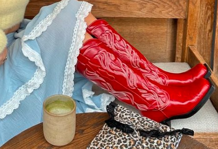 Sepatu dengan Karakter Kuat/Foto: instagram.com/chlodavie