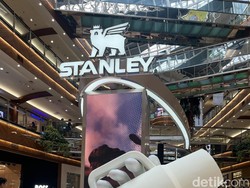 Stanley Rilis Tumbler dengan Bahan Anti Tumpah dan Bocor
