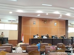 Bupati Restui Pengadaan Laptop DPRD Manggarai Barat, Alasannya demi Efisiensi