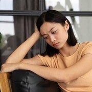 5 Tanda Kamu Tumbuh Dewasa Tanpa Merasa Dicintai