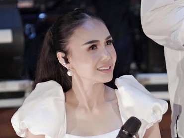 Yuni Shara Beberkan Kisah Pahit Masa Lalu soal Perpisahan Tidak Baik, Apakah Raymond Manthey?
