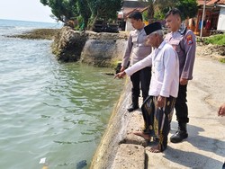 Bocah di Sampang Tewas Usai Tercebur ke Laut Saat Main Layangan