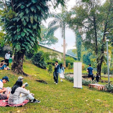 5 Taman di Jakarta yang Buka 24 Jam, Cocok untuk Healing Akhir Pekan!