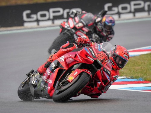 Hasil Sprint Race MotoGP Ceko: Marc Marquez Menang, Bagnaia Tercecer