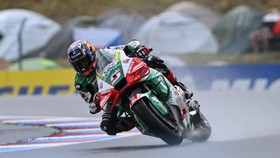 Hasil Practice MotoGP Prancis: Johann Zarco Tercepat, Marquez Ke-13