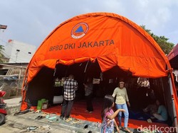 Pilu Korban Kebakaran Tebet Kehilangan Harta Benda, Harap Pemprov Turun Tangan