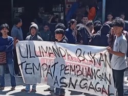 Warga Desak Wabup Majene Minta Maaf soal Ucapan Mutasi ASN Gagal ke Ulumanda
