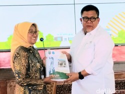 Bupati Kebumen Usul Fahri Hamzah Agar Rumah Subsidi Dibangun di Tanah Sendiri