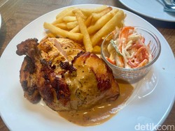 Cru Bistro: Lezatnya Escargot hingga Ayam Panggang ala Prancis di Bistro Eropa