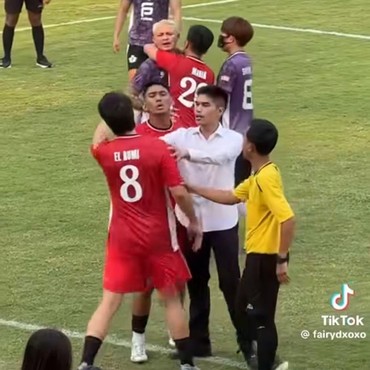 El Rumi & Syamsir Alam Diduga Ribut di Lapangan Bola Bikin Heboh