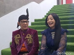 Hesti Purwadinata-Andre Taulany Jadi Orang Sakti di Comic 8: Tumbal Sulam