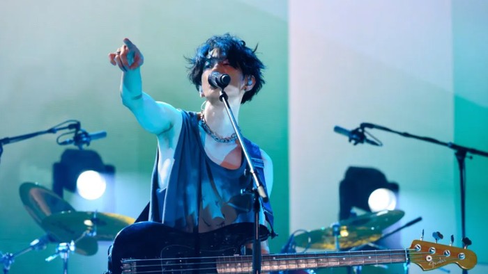 Dibintangi Takeru Satoh, Simak Sinopsis Serial Jepang Glass Heart yang Segera Tayang di Netflix