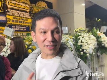 img-title Temani Sarwendah di Rumah Duka, Jordi Onsu: Nggak Ada yang Pernah Berubah