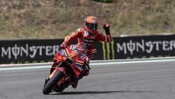 Update Eksklusif Olahraga CNN : FOTO: Ada yang Bisa Kalahkan Marc Marquez di Sprint Race MotoGP?