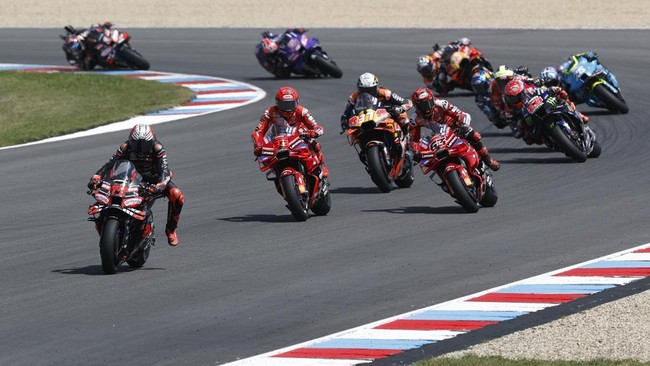 Marc Marquez menang MotoGP Ceko 2025 tanpa kesulitan berarti di Sirkuit Brno, Minggu (20/7).