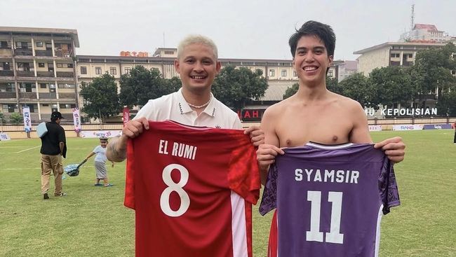Kronologi Syamsir Alam dan El Rumi Cekcok di Lapangan