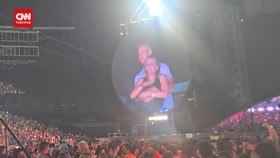 VIDEO: CEO Astronomer Mundur usai Viral Selingkuh di Konser Coldplay