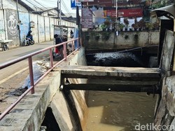 Atasi Banjir Cimahi, 16 Bangunan Liar di Atas Sungai Bakal Dibongkar