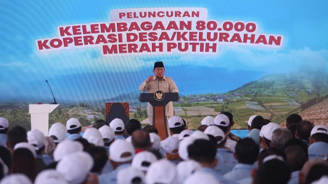 Bank Mandiri berkomitmen mendukung digitalisasi koperasi desa melalui program Koperasi Desa/Kelurahan Merah Putih, memperkuat ekonomi lokal dan infrastruktur.