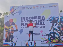 Chaka Febriyansyah, Bintang Cirebon Bersinar di Lintasan Downhill