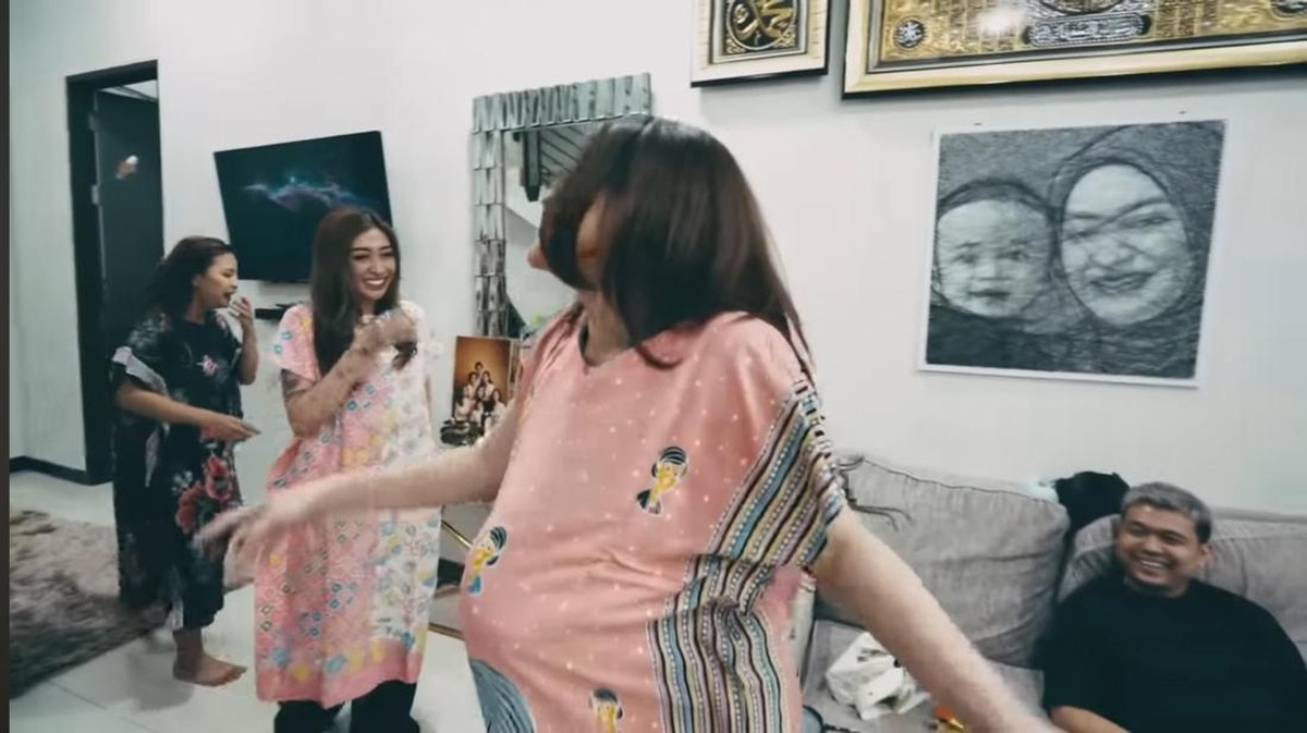 DJ Panda dan Nathalie Holscher