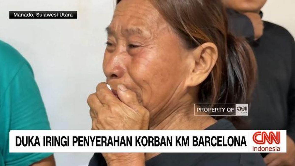 VIDEO: Duka Iringi Penyerahan Korban KM Barcelona