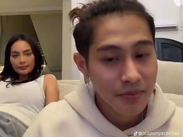 Dibilang DJ Panda Sering Datang ke Tempat Kerja, Erika Carlina Bongkar Isi Chat WA