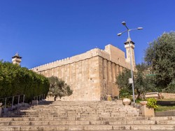 MUI Kecam Rencana Israel Ambil Alih Masjid Al Ibrahimi di Hebron
