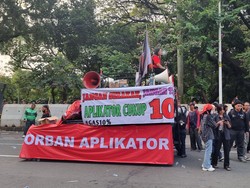Massa Ojol Minta Presiden Terbitkan Perppu, Potongan Aplikator Ikut Disorot