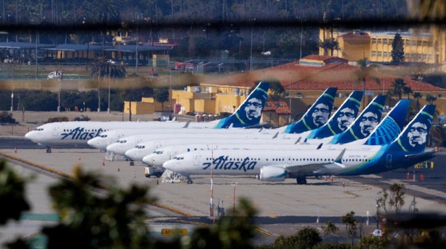 Seluruh Pesawat Alaska Airlines AS Batal Terbang, Ada Apa? Seluruh pesawat maskapai Alaska Airlines batal terbang setelah maskapai mengalami kendala teknis pada sistem teknologi informasi (IT).