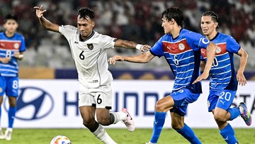 Kabar Sport CNN Terbaru : Vanenburg: Robi Darwis Bukan Cuma Hebat Lemparan Maut