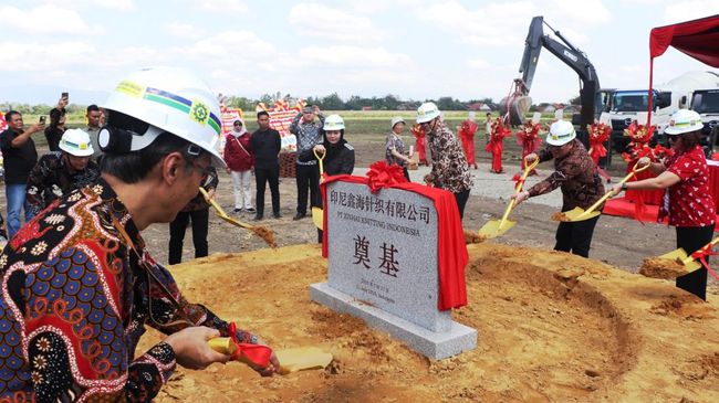 Pembangunan Pabrik Tekstil Xinhai di Brebes