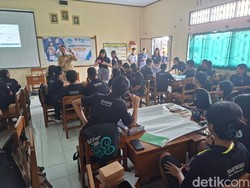 21 Siswa Mundur, SMA Negeri 1 Marga Kembali Kekurangan Murid