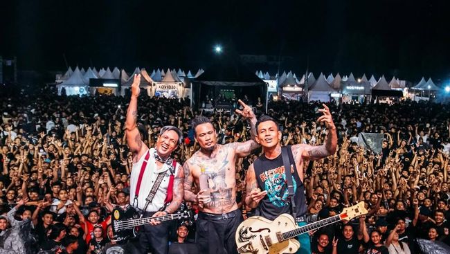 Soleh Solihun Bikin Tulisan Khusus untuk Anniversary 30 Tahun Superman Is Dead