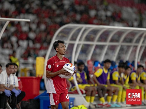 Vietnam Kelabakan Hadapi Lemparan ke Dalam, Robi Darwis Bisa Panen