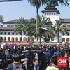 Didemo Pekerja Pariwisata Jabar, Demul Tetap Larang Study Tour Sekolah