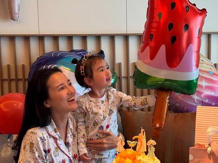 5 Potret Menggemaskan Brielle Putri Julie Estelle yang Genap Berusia 2 Tahun