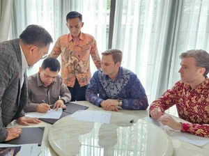 Haji Isam Diam-diam Borong 4 Kapal Keruk 8 Vessel dari Belanda-Jepang Haji Isam Diam-diam Borong 4 Kapal Keruk 8 Vessel dari Belanda-Jepang