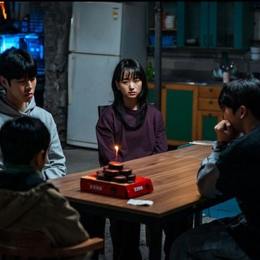 Tayang Perdana, Segini Rating Episode 1 Drama Korea 'The Defects'