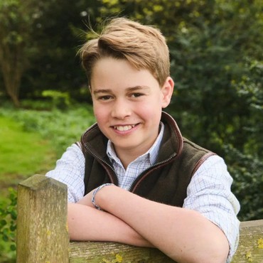 Usaha Kate Middleton & Pangeran William Siapkan Pangeran George Jadi Raja Inggris